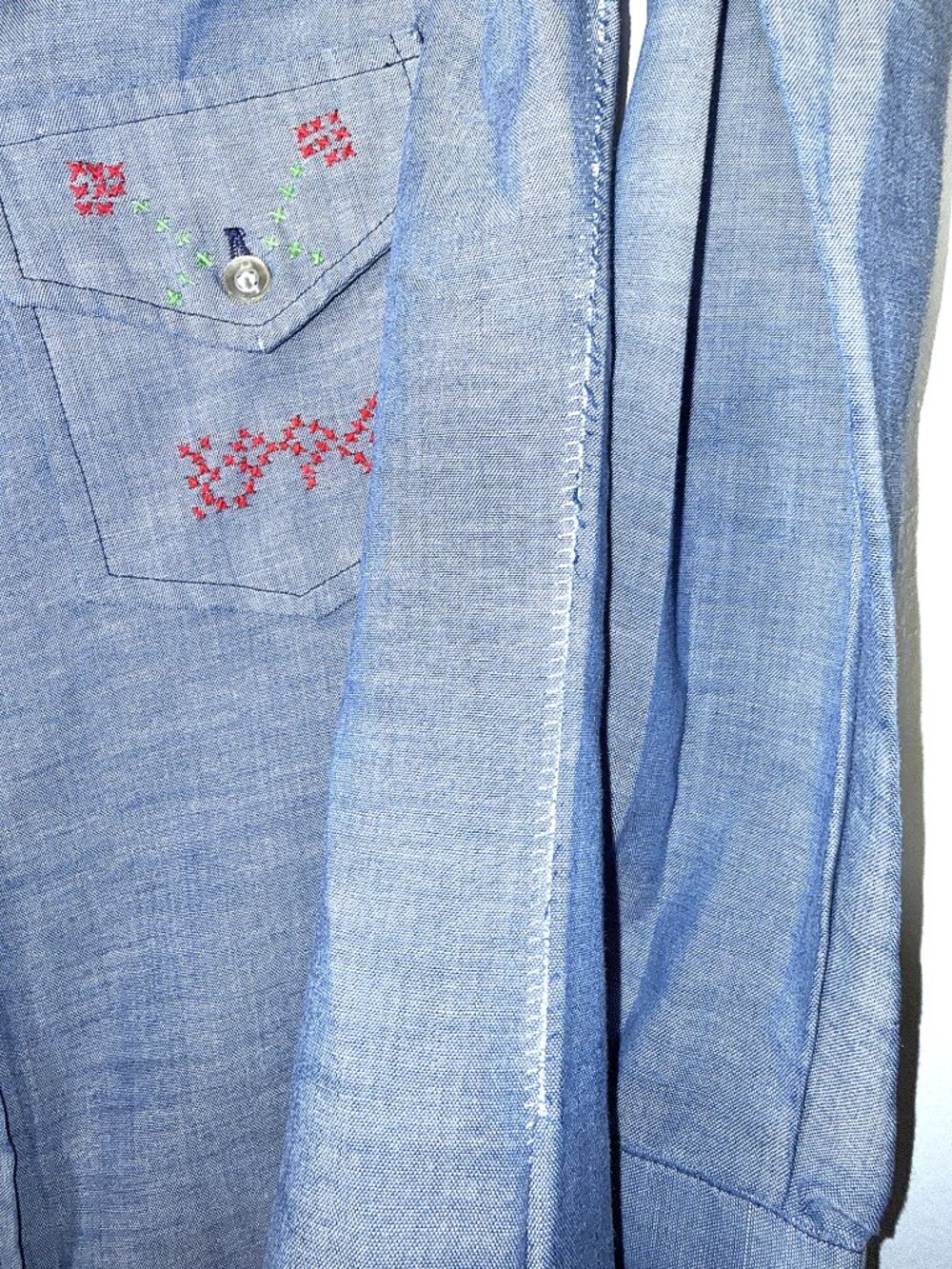 VTG Wrangler Chambray Embroidered Bicentennial Eagle 1776-1996 Button Shirt 36 - Picture 12 of 15